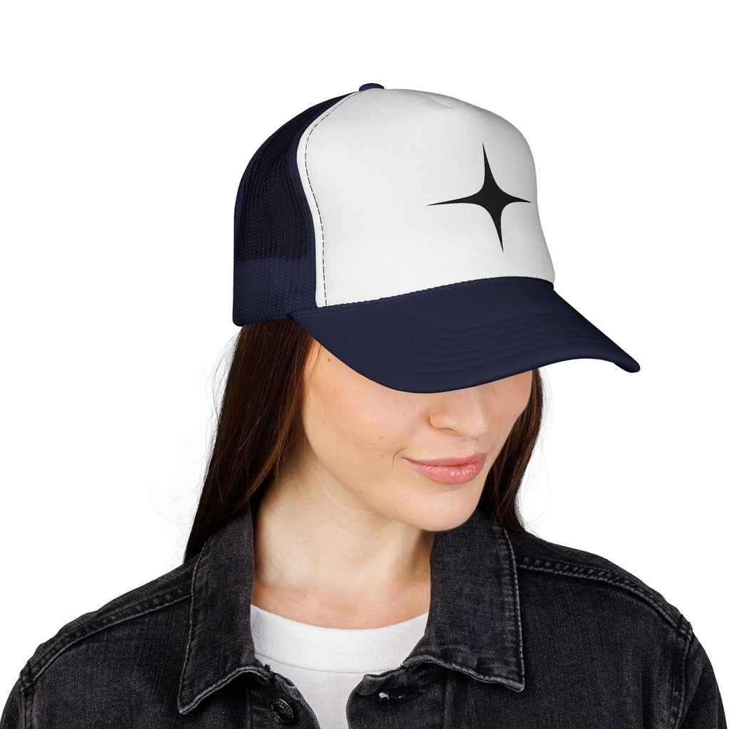 Motive everyday essential trucker hat