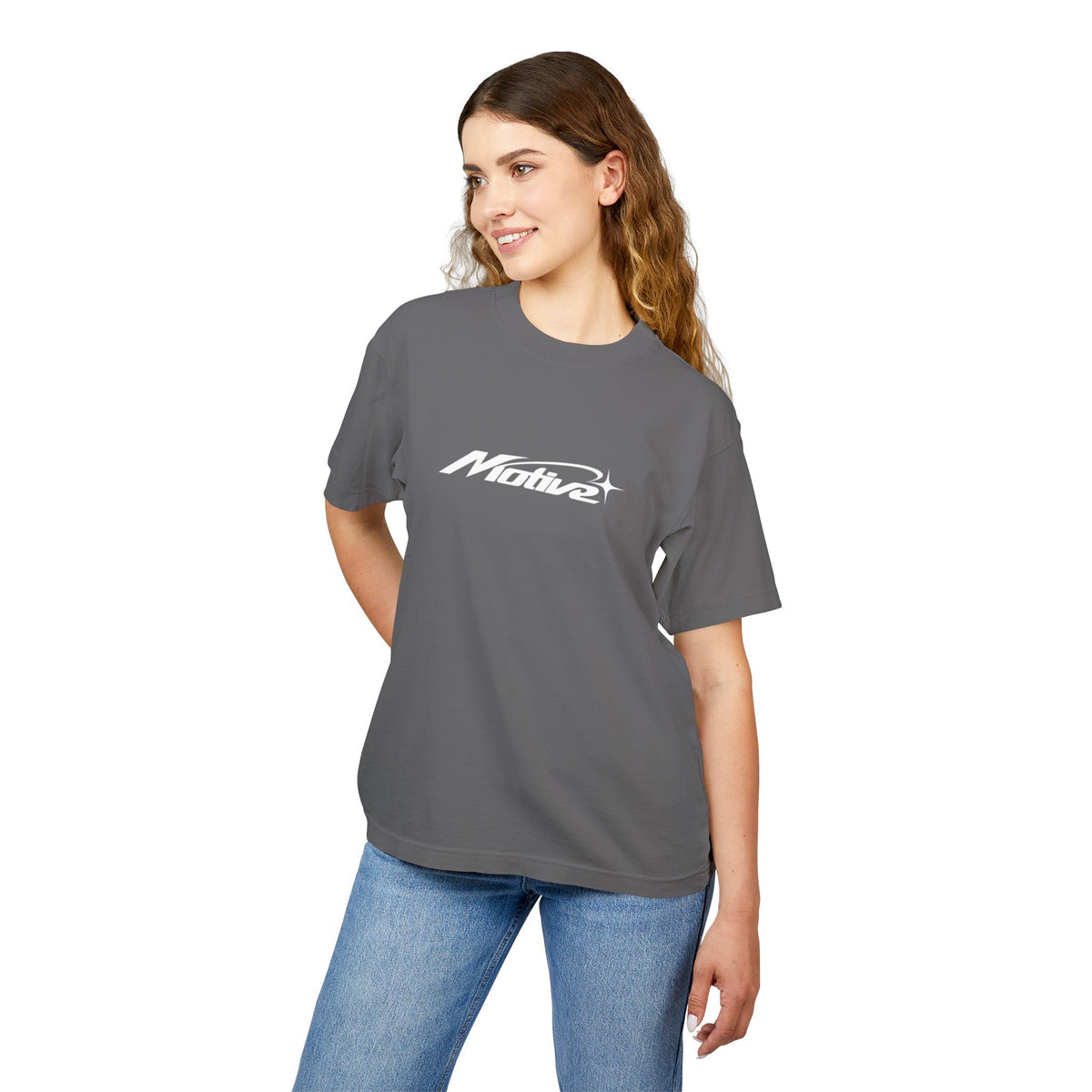 Motive modern logo tee
